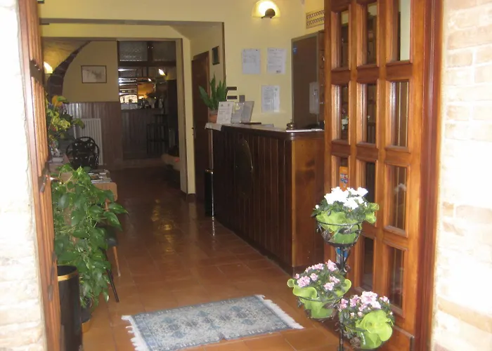 Cheap hotel: Hotel San Rufino